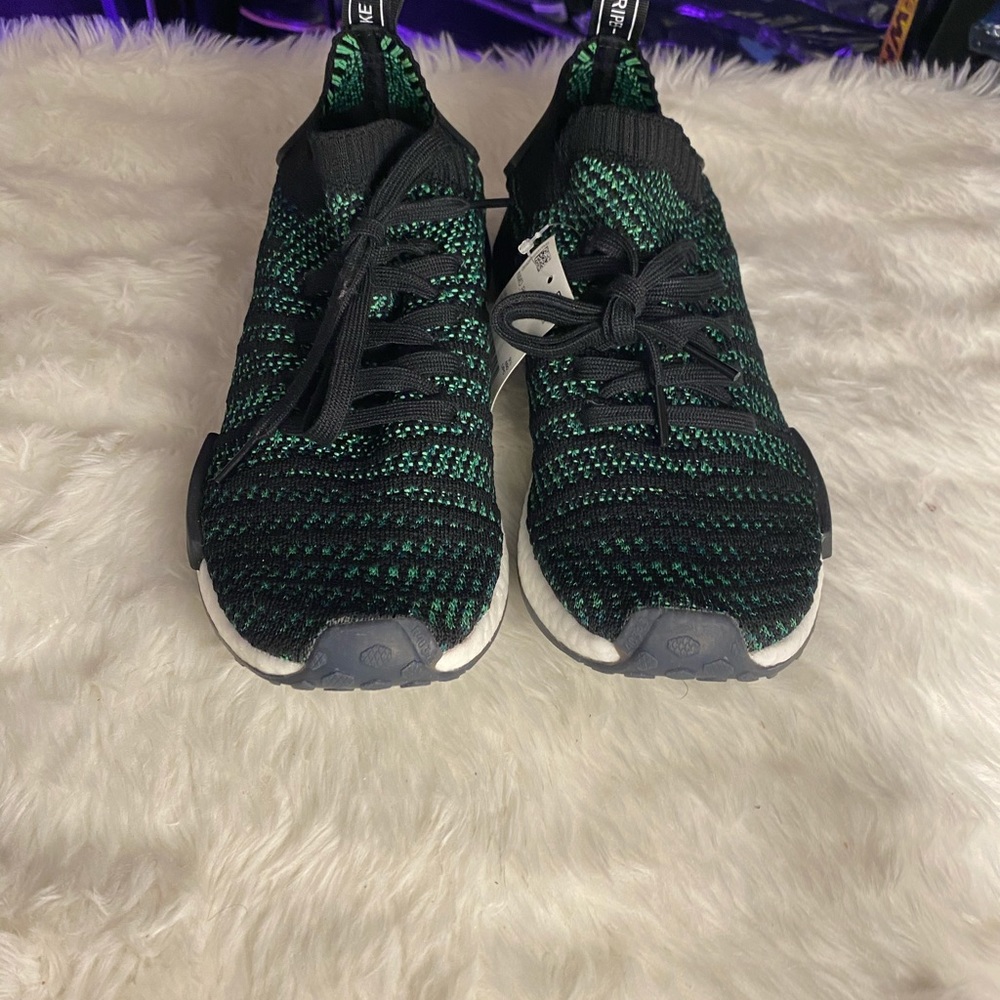 Adidas - NMD_R1 STLT PK - Green/Black - NWT - Picture 4 of 8